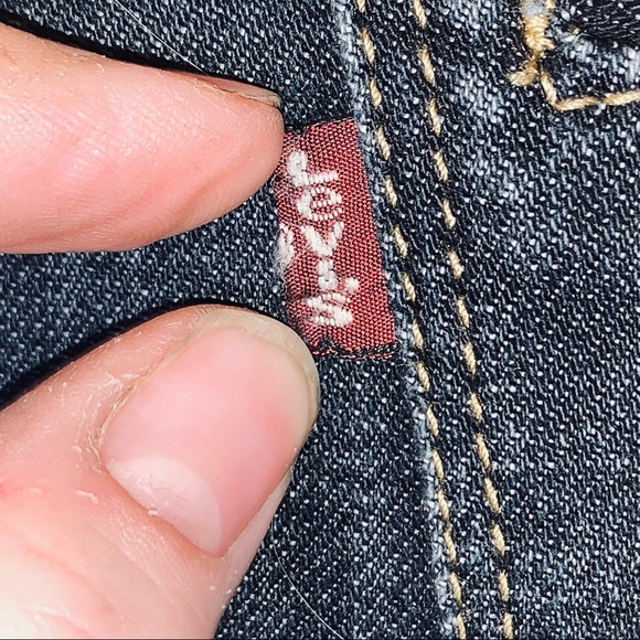 LEVI’S ⭐️ Classic Curve Hugging Denim Mini Skirt - Picture 8 of 8